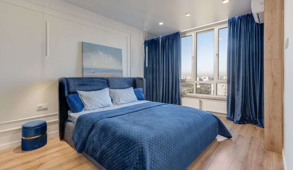 How to Choose Curtains for Bedroom: A Complete Guide