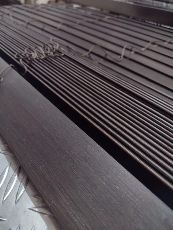 Persiana Horizontal Bambu 50mm Tabaco 140 (L) X 140 (A) cm... - Imagem 6