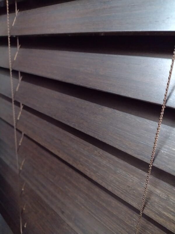 Persiana Horizontal Bambu 50mm Tabaco 140 (L) X 140 (A) cm... - Imagem 7