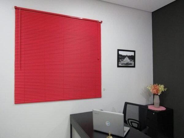 Persiana Horizontal PVC Vermelha 140 (L) x 140 (A) Cortina...