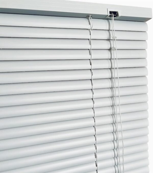 Persiana cortina Horizontal pvc 080 x 130cm sala quarto... - Imagem 5
