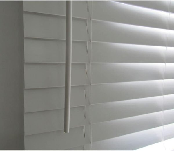 PVC horizontal persa 50mm Branca 120 (l) x 220 (a) cm ... - Imagem 5