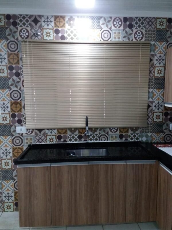 Persiana Horizontal Dourada - 1,70m larg x 1,70m alt -... - Imagem 2