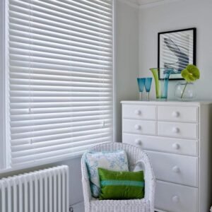 PVC horizontal persa 50mm Branca 140 (l) x 140 (a) cm ...
