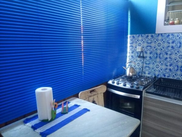 Persiana Horizontal Azul - 1,80m larg x 1,80m alt - Alumínio... - Imagem 2